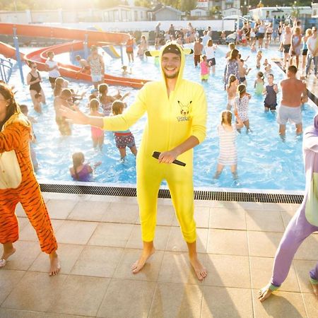 Отель Osrodek Wypoczynkowy Zlota Plaza Мельно Экстерьер фото