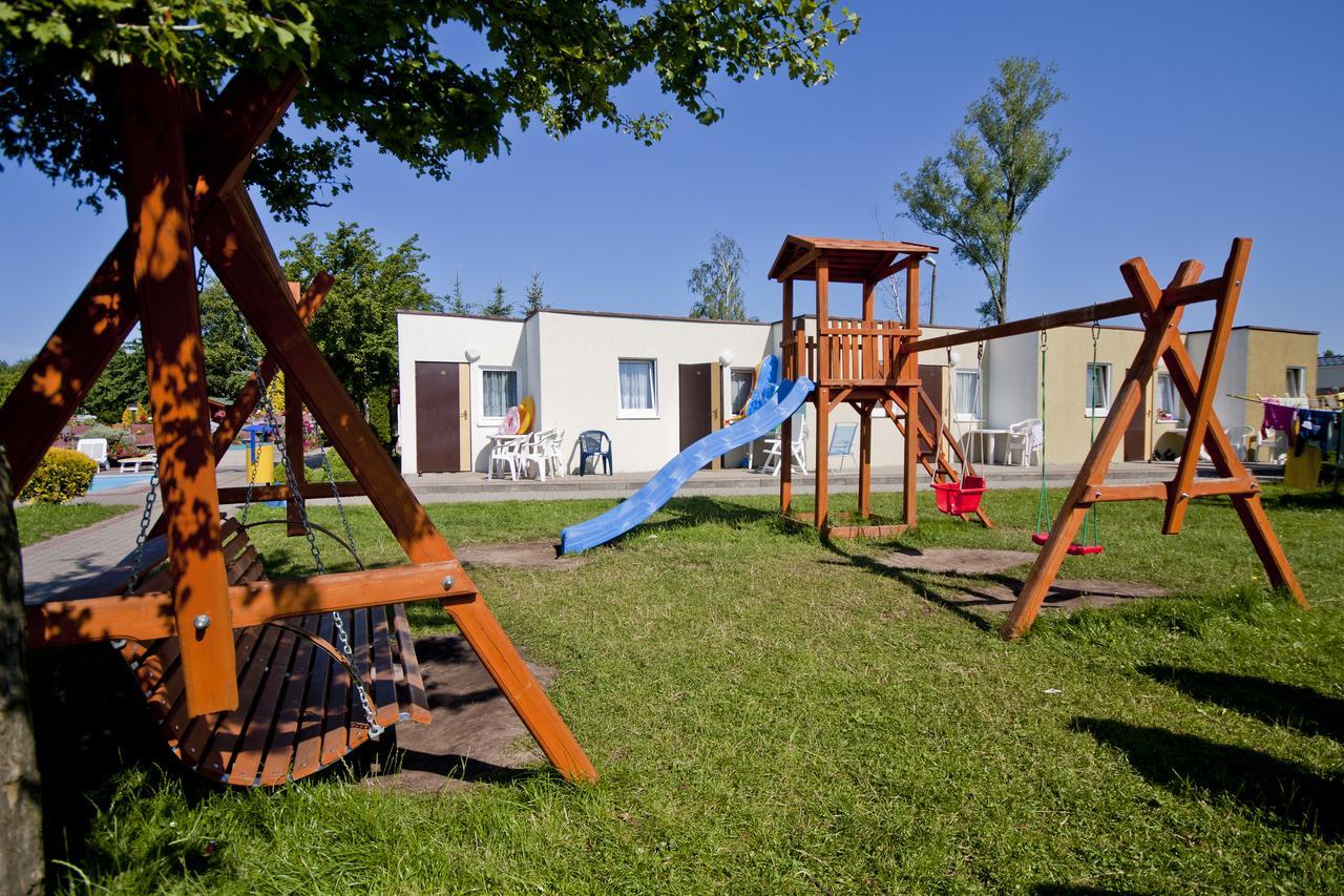 Отель Osrodek Wypoczynkowy Zlota Plaza Мельно Экстерьер фото