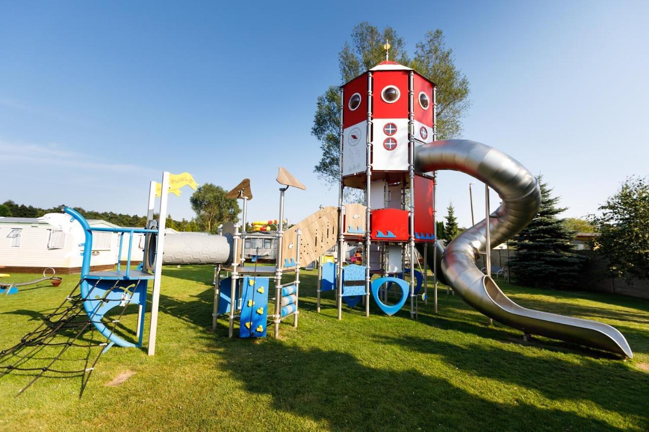 Отель Osrodek Wypoczynkowy Zlota Plaza Мельно Экстерьер фото